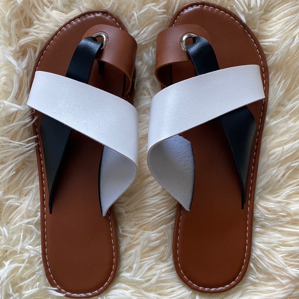 New sandals for women size 9